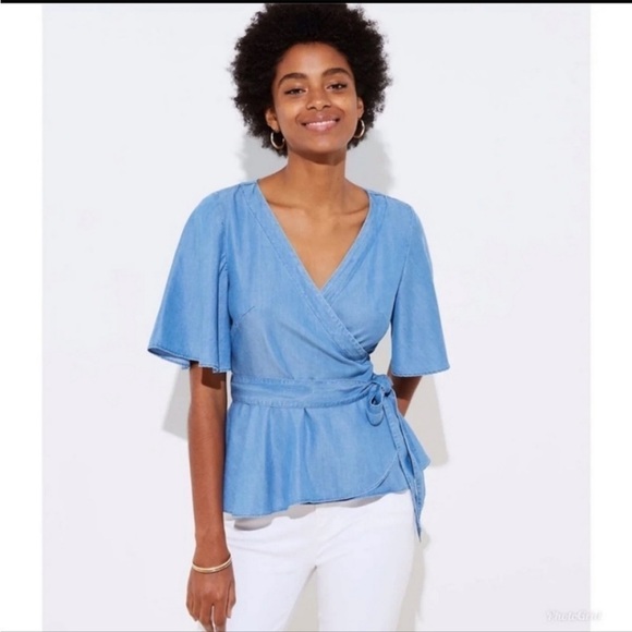 LOFT Chambray Wrap Top Short Flutter Sleeve V Neck Lyocell Blouse Small - Picture 1 of 8